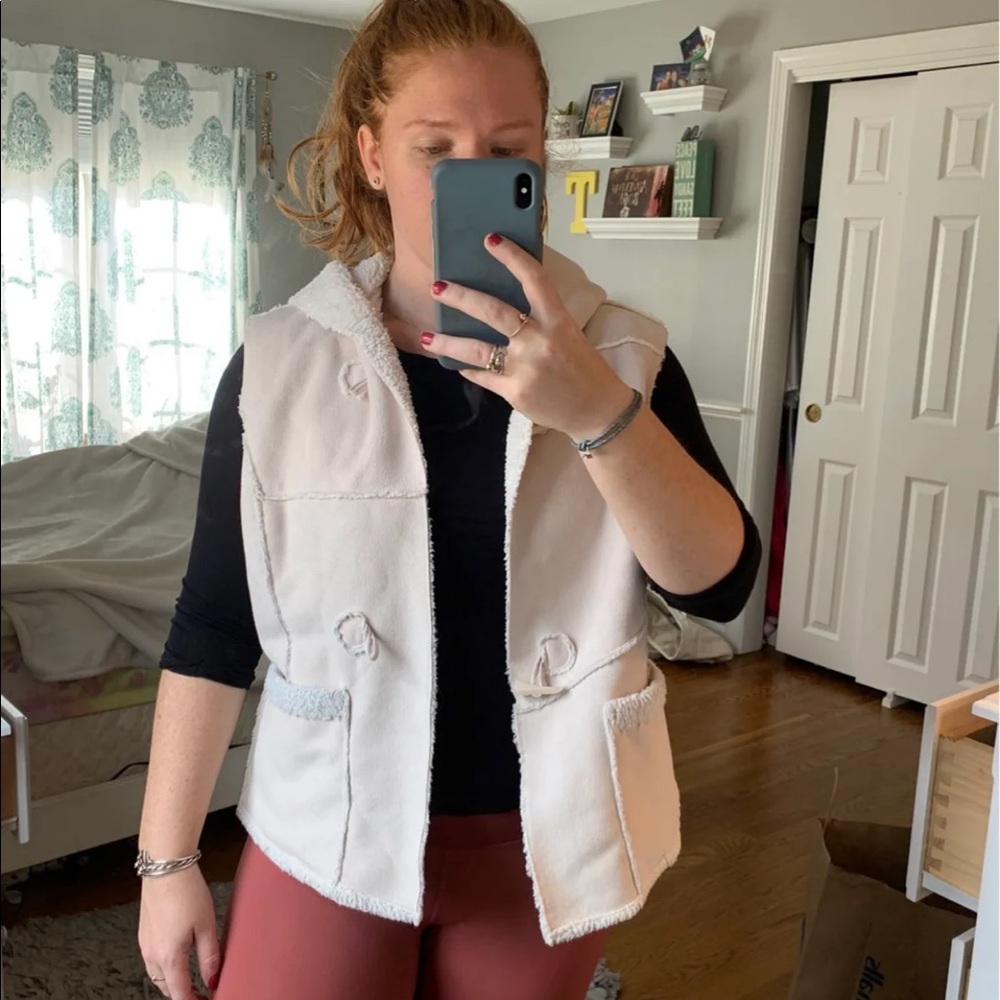 Off white sherpa vest